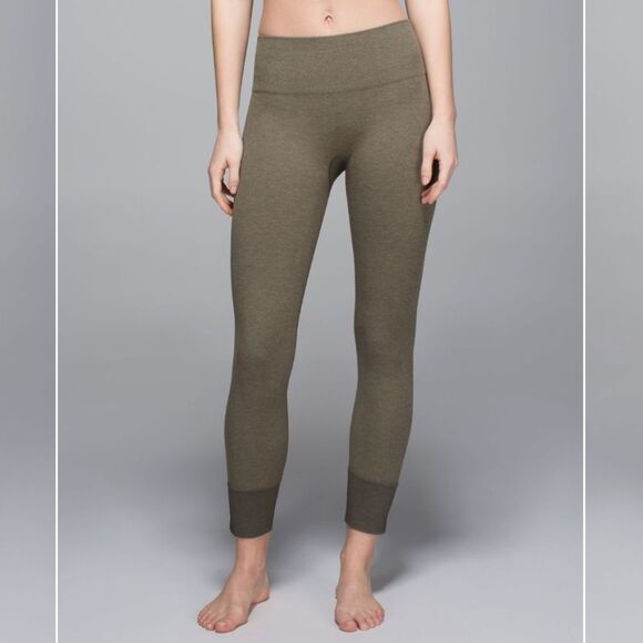 Lululemon Ebb To Street Pant
Heathered Fatigue Green - Picture 2 of 10